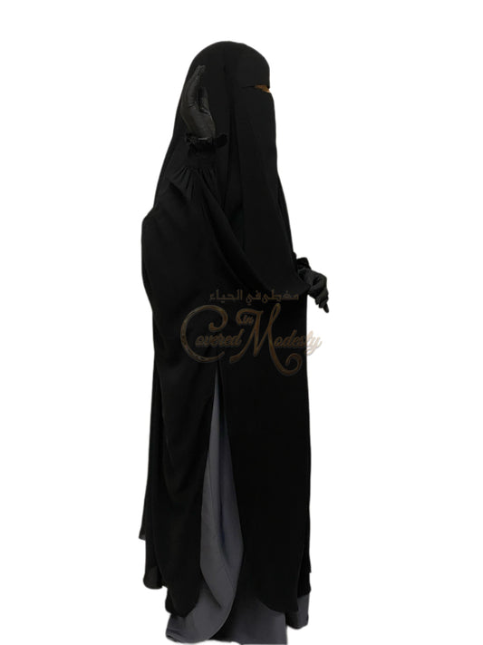 Open Cape W/Scrunch Wrist