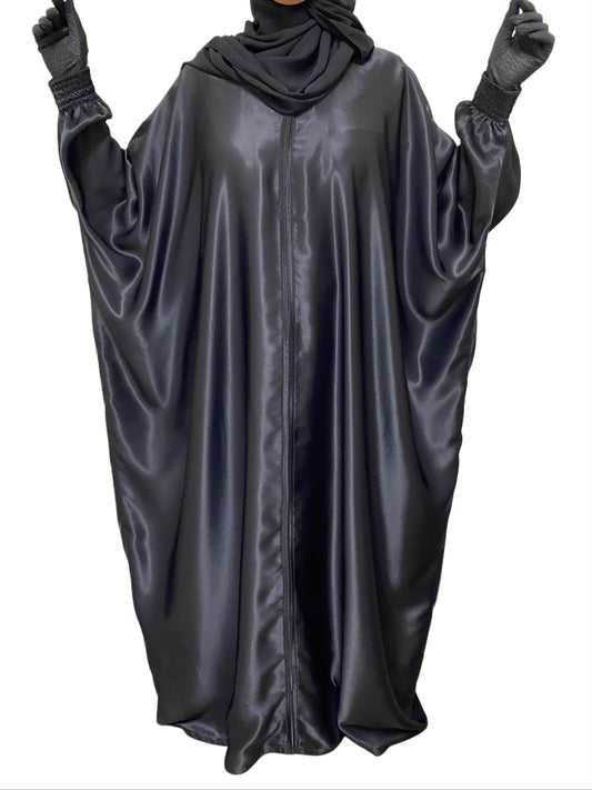 Madinah Satin Bisht w/full zipper