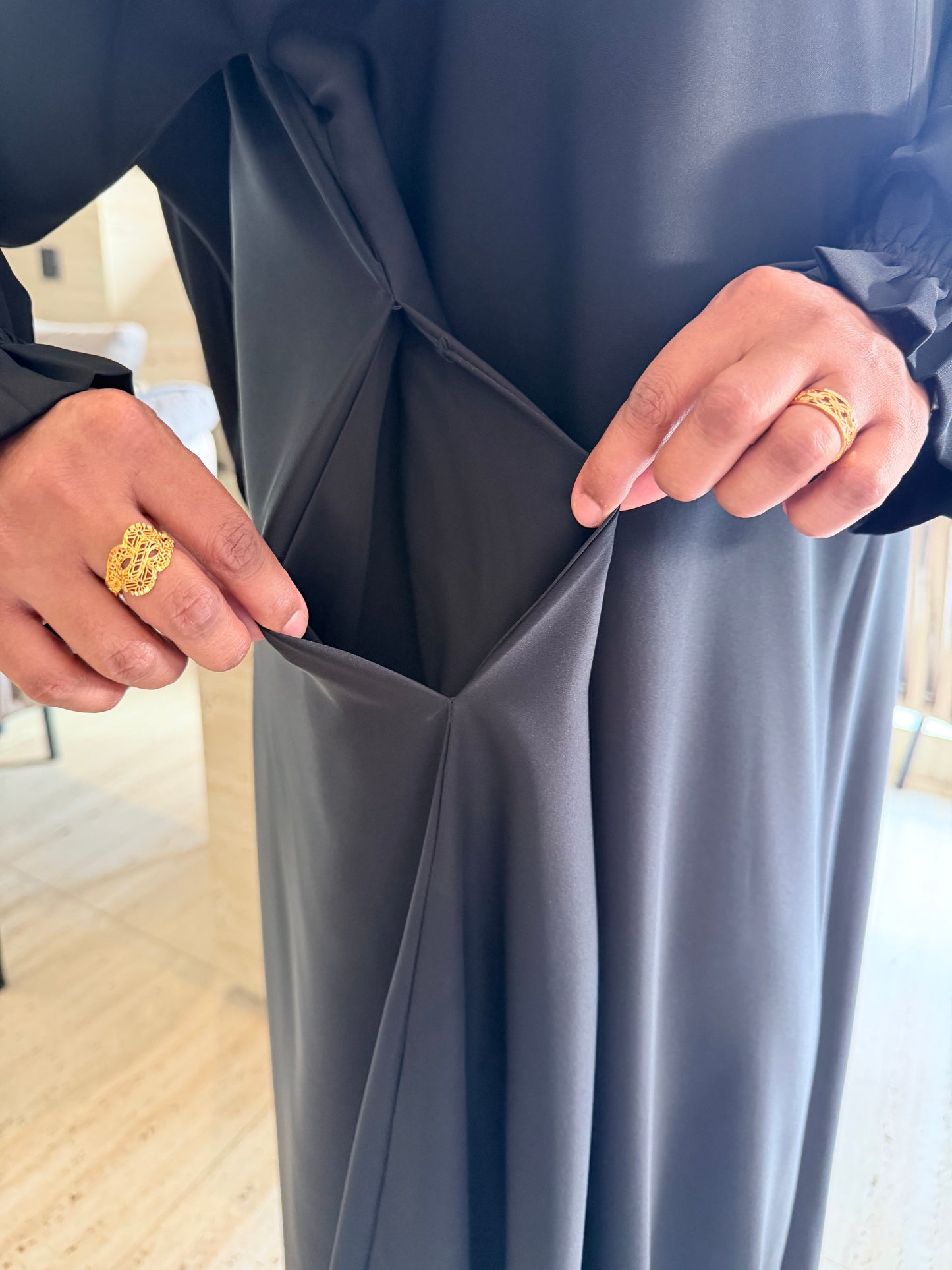 Zahra Abaya