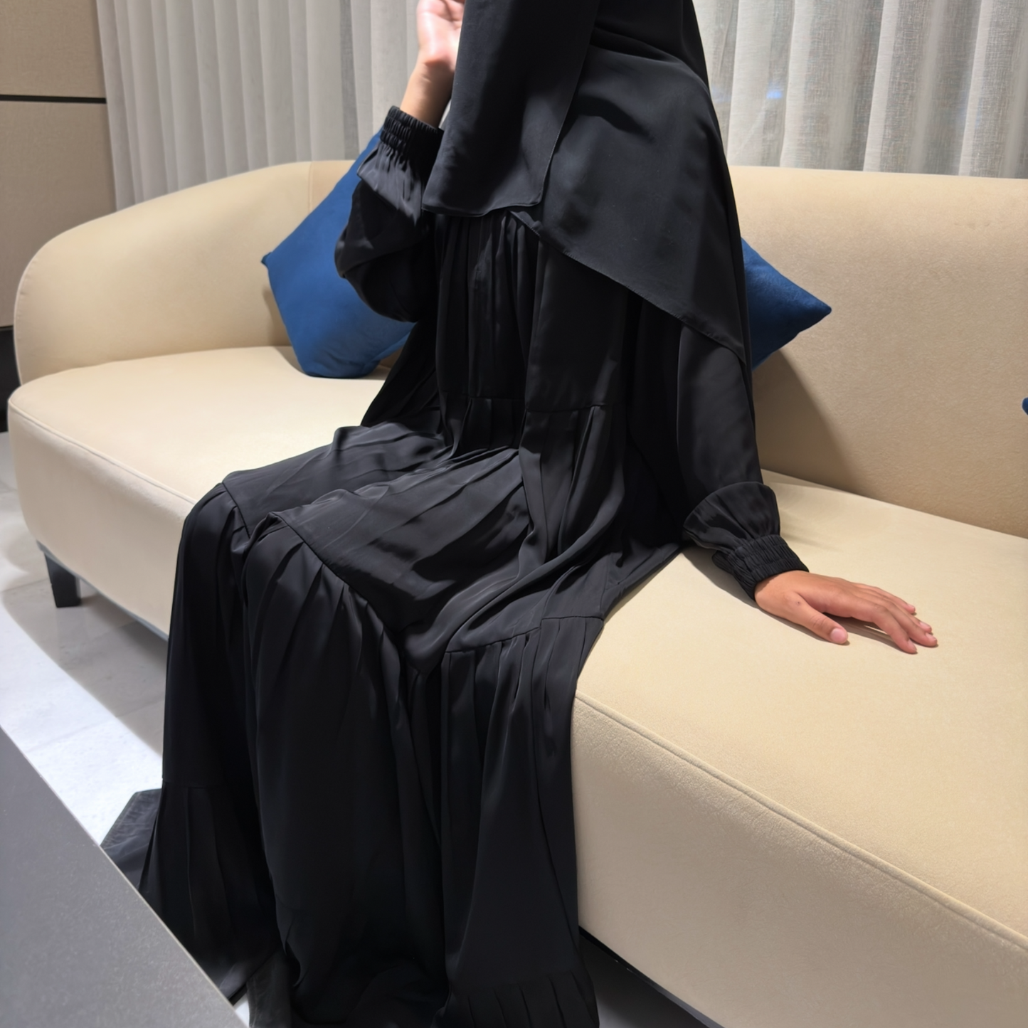 Top Tier Abaya