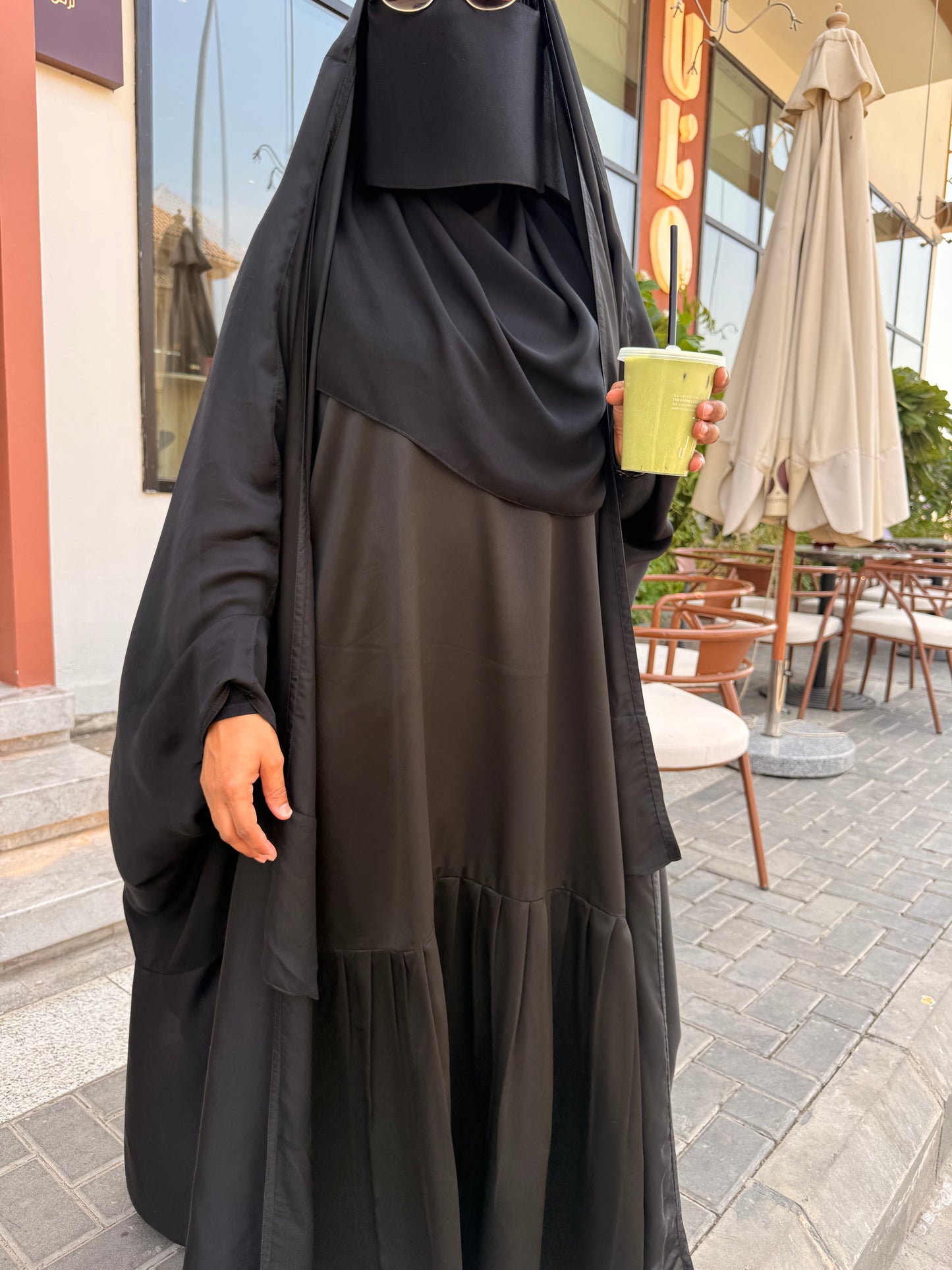 Elegant Satin Sleeveless Abaya