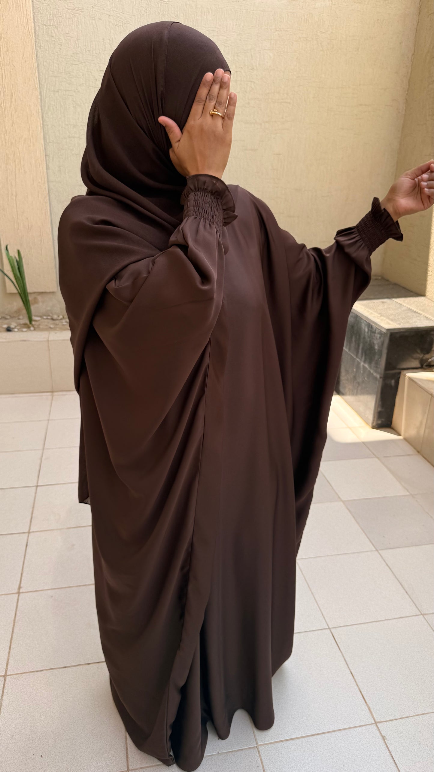 Fall In Modesty Bisht Abaya