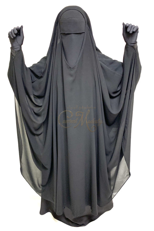 Closed Cape
