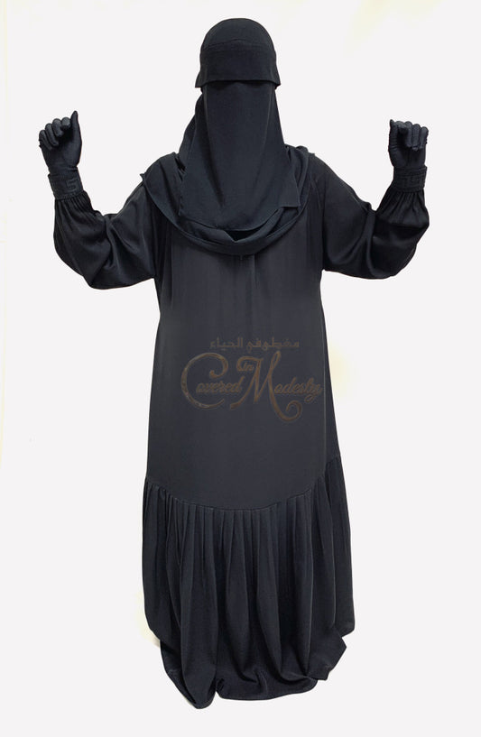 Pleated Abaya W/pockets